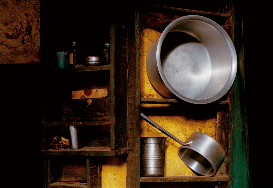 08_teashop.color.india.jpg